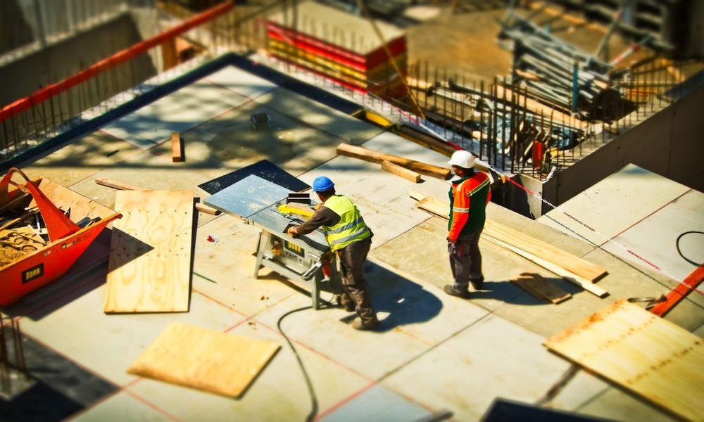 Construction Site Injuries in NJ: When You Can File a Workers’ Comp Claim AND a Third-Party Lawsuit | The Law Offices of Anthony Carbone